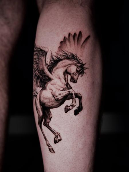 Realism pegasus tattoo by @insomnia_zls