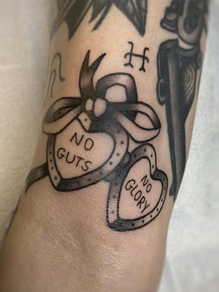 Traditional heart lockets tattoo by @theblackrabbit_tattoostudio
