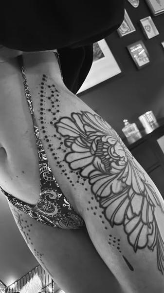 Blackwork floral pattern tattoo by @jelene_tattoo