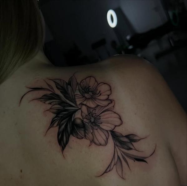 Fine line floral design tattoo by @rranoraa