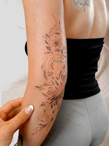 Fine line floral ornamental tattoo by @emmathornetattoo