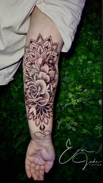 Blackwork floral mandala tattoo by @erinjadetattoos