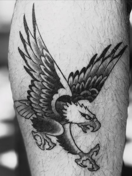 Traditional eagle tattoo by @ey.ron_tattoo