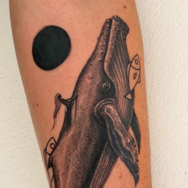 Dotwork whale and moon tattoo by @void96_tattoo