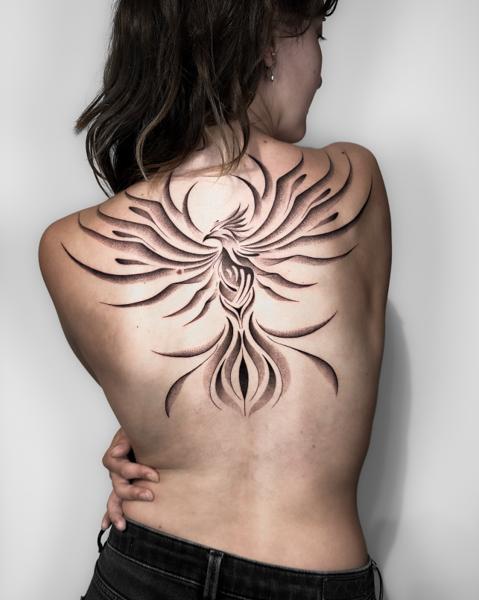 Abstract abstract phoenix tattoo by @francescataborelli