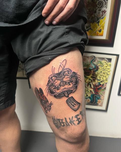 Traditional japanese lucky cat head tattoo by @agave_tattoo