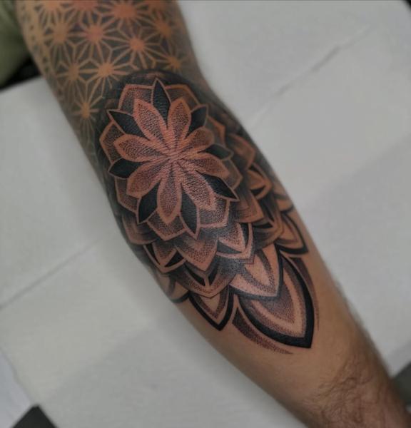 Geometric geometric mandala tattoo by @georgie_carville_tattoo