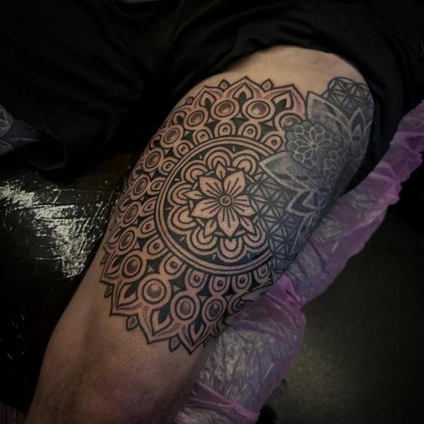 Blackwork mandala pattern tattoo by @deadstuffanddots