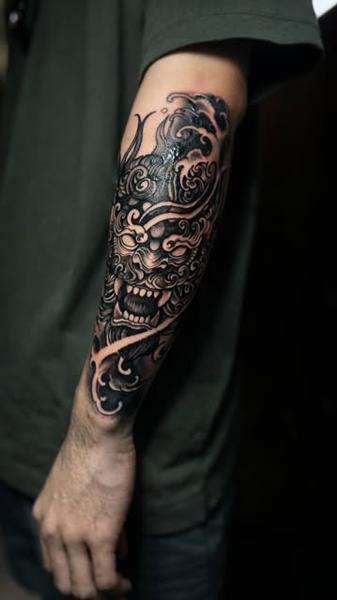 Japanese demon mask tattoo by @vanya.tattoo