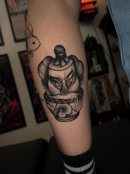 Blackwork mask in bowl tattoo by @tsok3rl