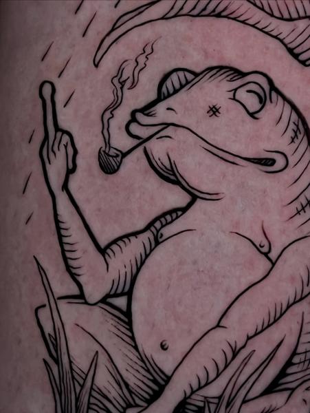 Illustrative smoking frog tattoo by @whymetattoo