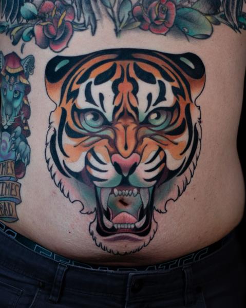 Traditional tiger head tattoo by @hannahsteeleart