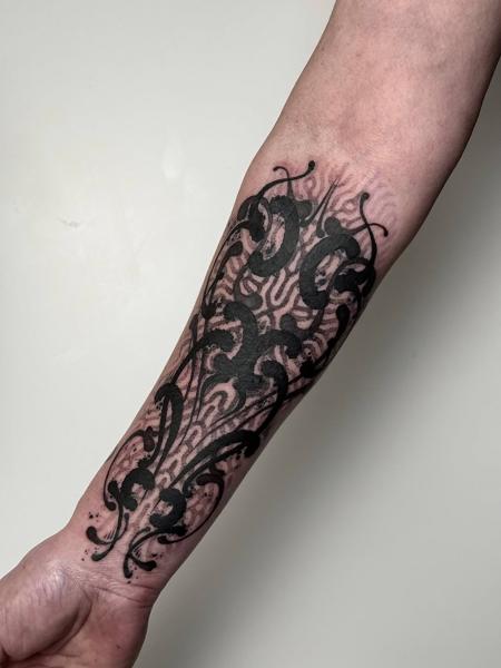 Tribal tribal pattern tattoo by @harrisonb_tattoos