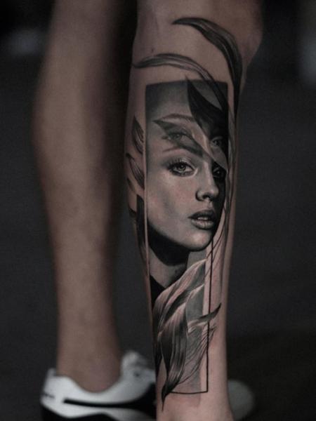 Realism woman portrait tattoo by @hellekarger_tattoo