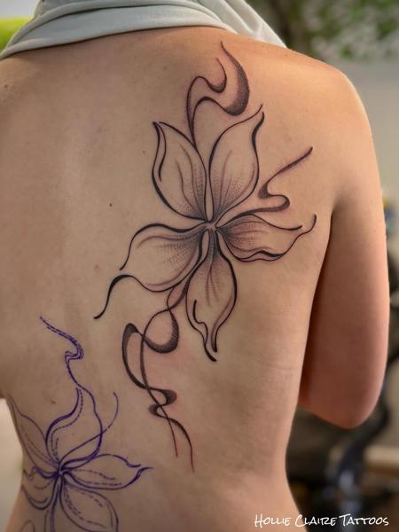Dotwork floral design tattoo by @hollieclairetattoos