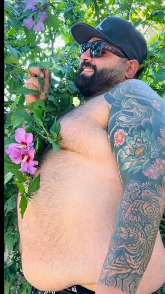 Japanese floral sleeve tattoo by @il.egall
