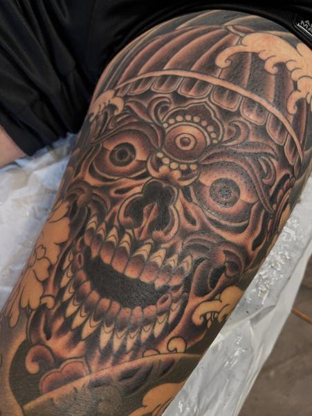 Japanese ornate skull tattoo by @jamesbulltattoo