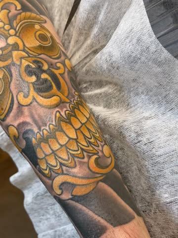 Japanese ornate skull tattoo by @jamesbulltattoo
