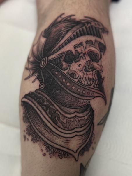 Blackwork armored skull tattoo by @callmenighthawkk