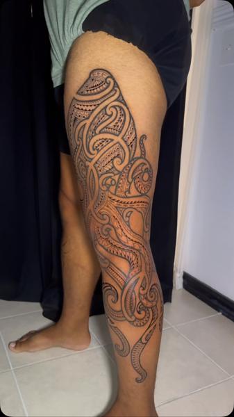 Tribal tribal pattern tattoo by @joshuaflinn