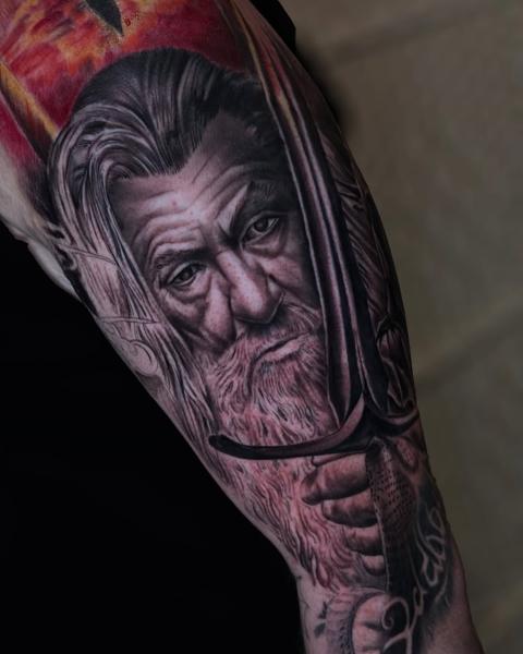 Realism wizard portrait tattoo by @jl.tattooart