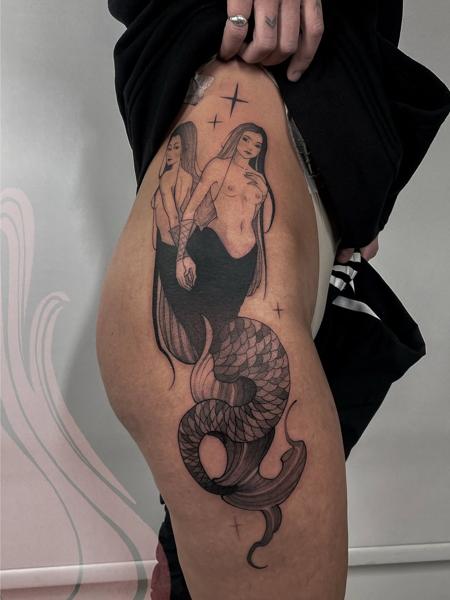 Fine line mermaid duo tattoo by @kalli_k_