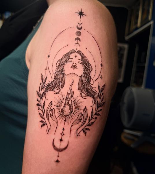 Fine Line mystical woman tattoo by @katwhysalltattoos