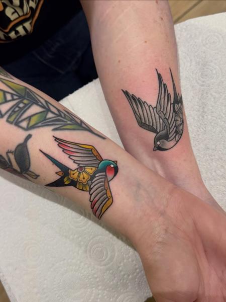Traditional traditional swallow tattoo by @katysars