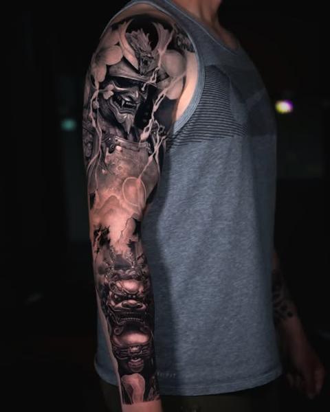 Realism samurai warrior tattoo by @kazin_tattooer