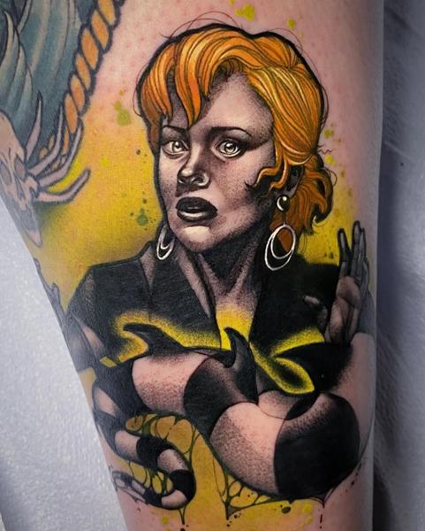 Illustrative woman portrait tattoo by @kellydotylovessoup