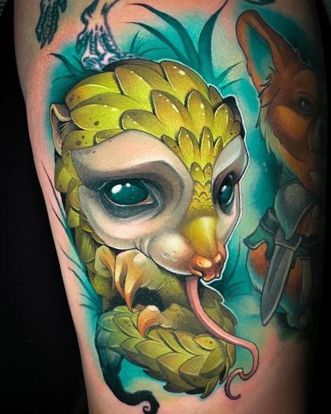 Illustrative fantasy creature tattoo by @kellydotylovessoup