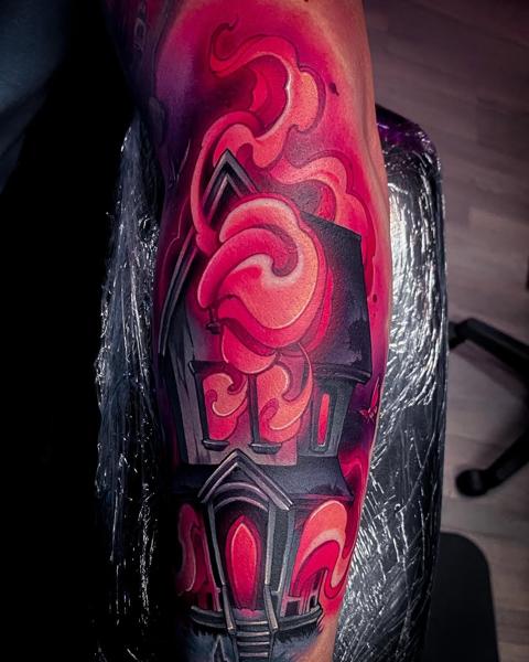 Illustrative haunted house tattoo by @kellydotylovessoup