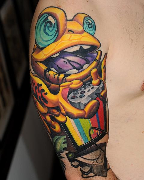New school psychedelic frog tattoo by @klark_tattoo