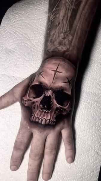 Realism star skull tattoo by @kriswilson_ink