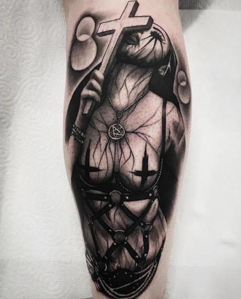 Realism horror portrait tattoo by @kriswilson_ink