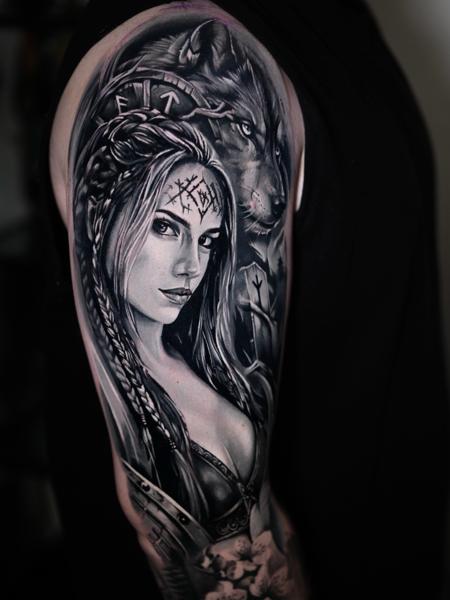 Realism woman and wolf tattoo by @kseniasimone