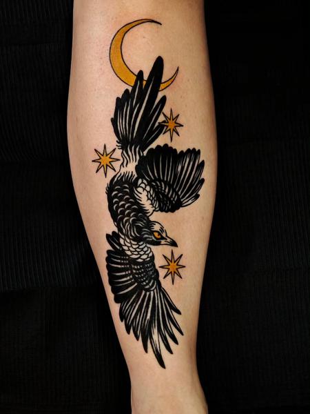 Traditional bird and moon tattoo by @fabrikatattooaesthetica