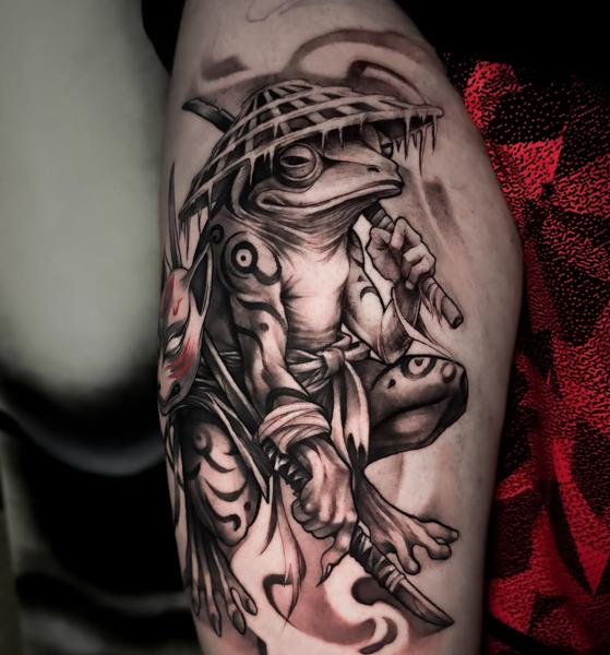 Illustrative samurai frog tattoo by @ladylia_art