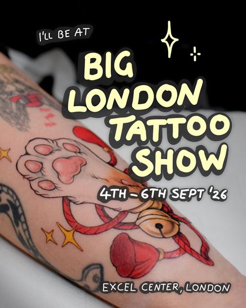 Traditional cat paw tattoo by @linkachuu.tattoo