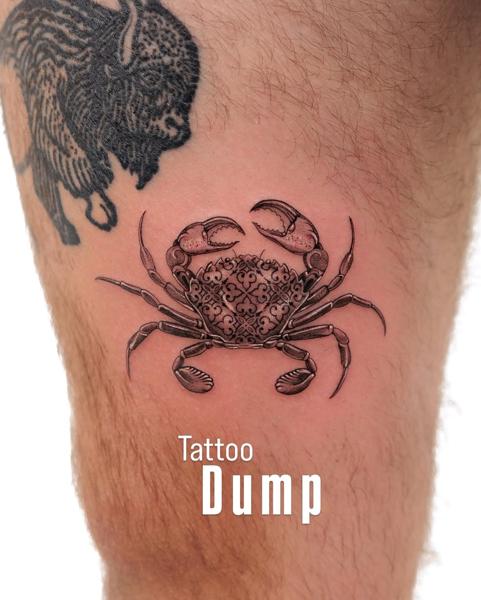 Ornamental ornamental crab tattoo by @lozzarachtattooer