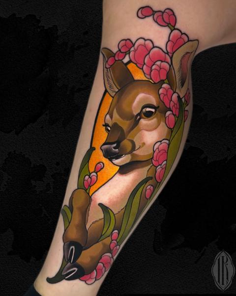 Neo-traditional floral deer tattoo by @lukaskaytattoo