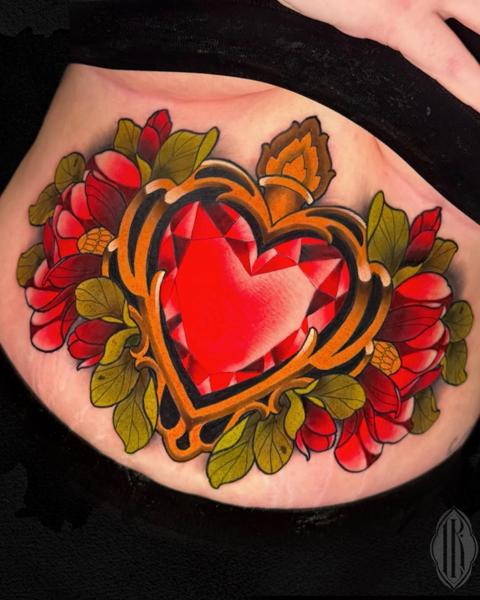 Neo-traditional gemstone heart tattoo by @lukaskaytattoo