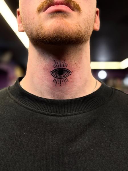 Linework eye with rays tattoo by @lukaszmtattoo