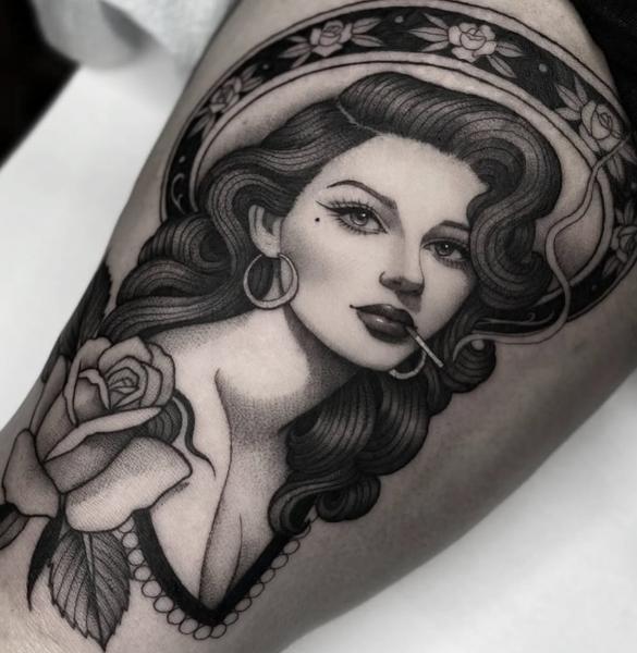 Black and grey realism woman portrait tattoo by @lunalucerotattoo