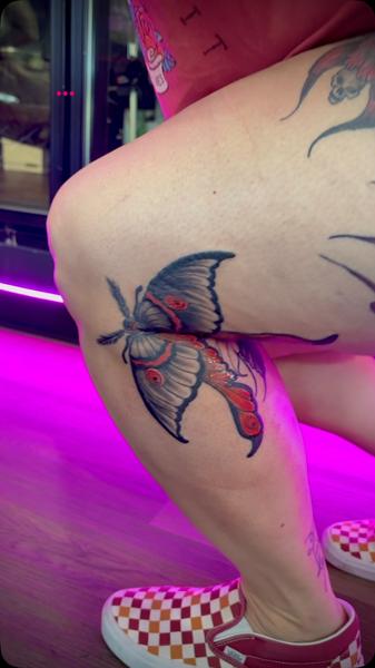Color Realism moth tattoo by @maebeautifulpoison