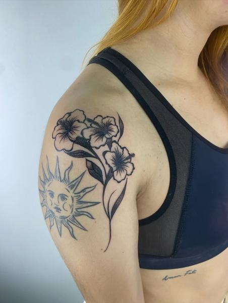Blackwork floral branch tattoo by @mama.tattooo