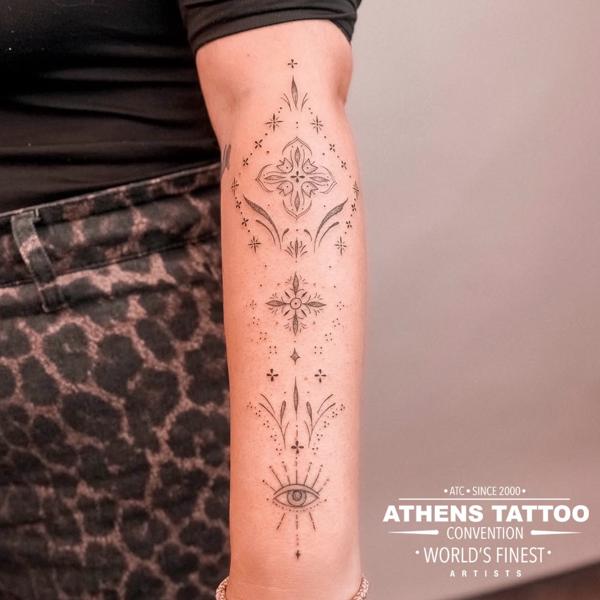 Ornamental ornamental eye tattoo by @katerinedovasink