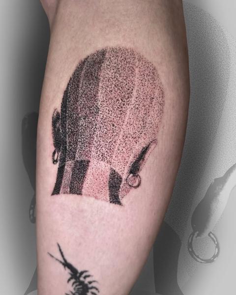 Dotwork abstract head tattoo by @salvidenning_art