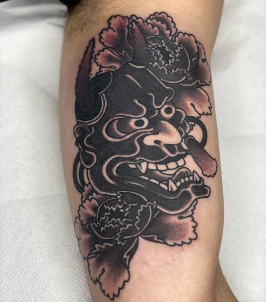 Japanese hannya mask tattoo by @marsu_tattooer