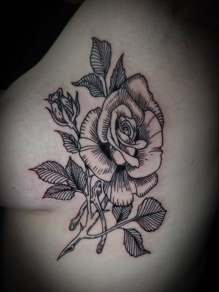Blackwork floral rose tattoo by @marthmallow.tatts